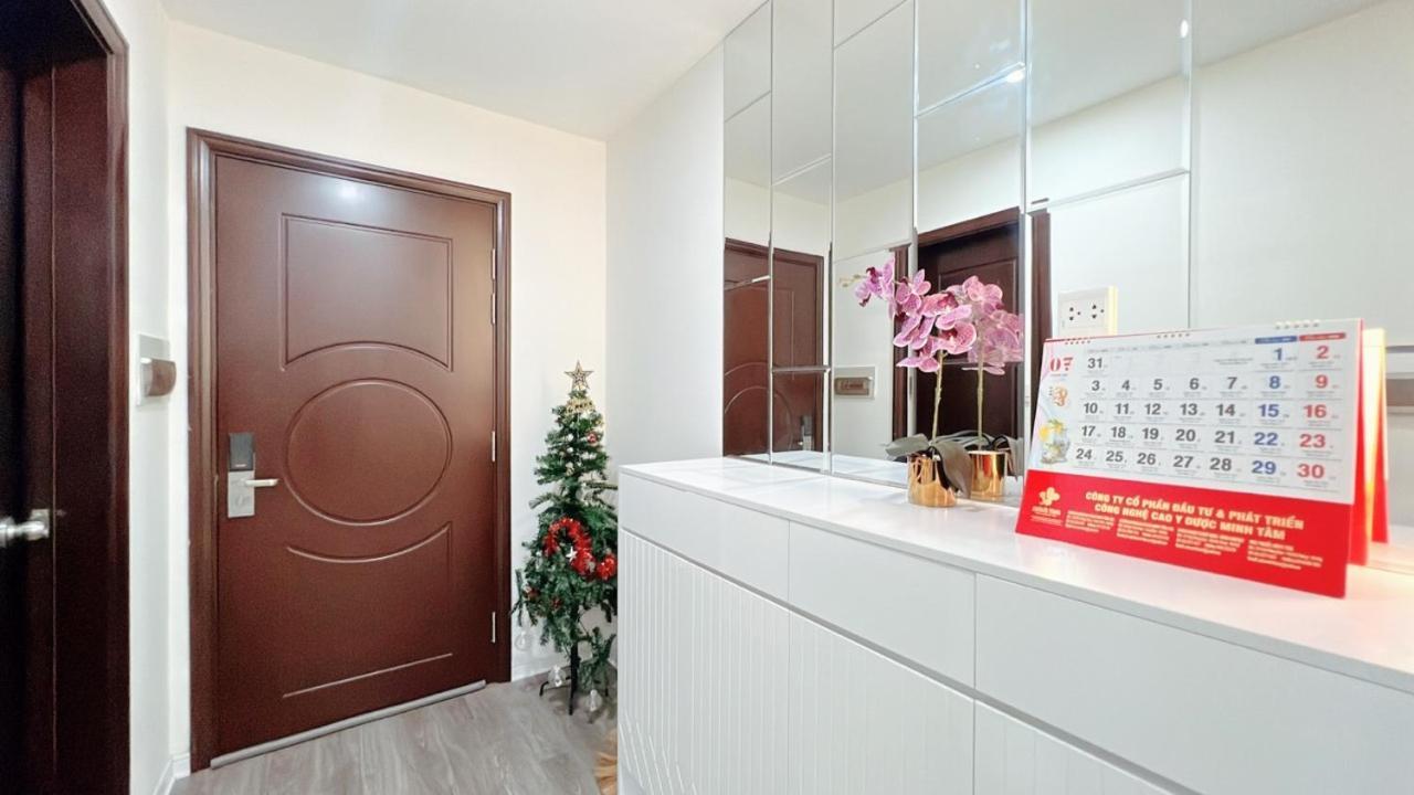 Kabi Homes - Luxury Apartment In Vinhomes Times City Ханой Экстерьер фото