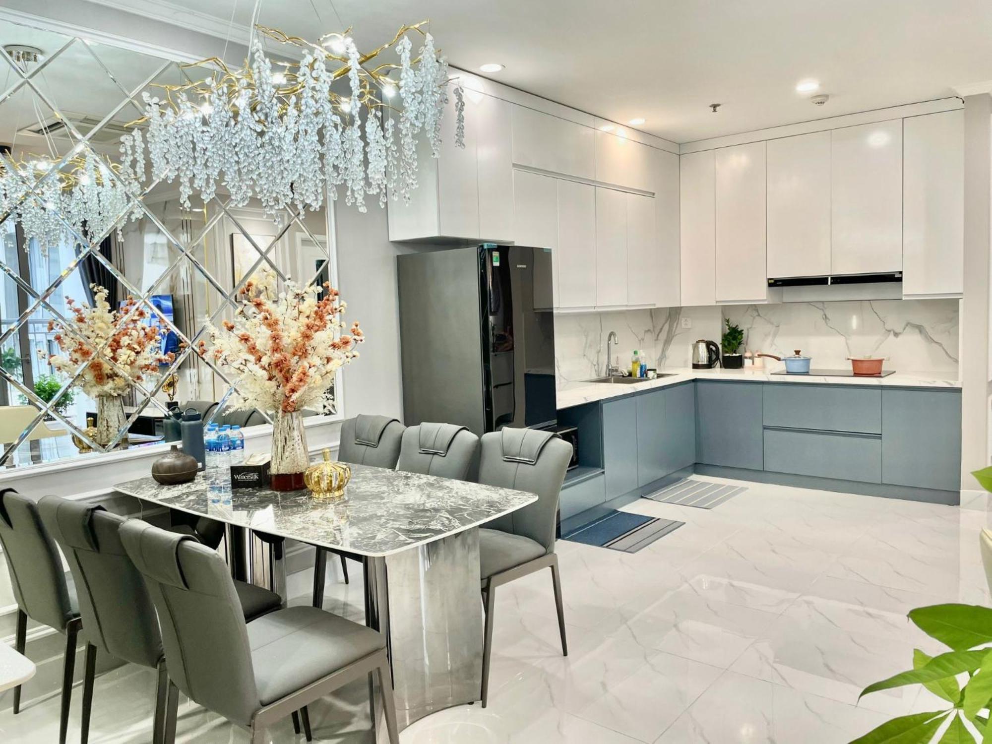Kabi Homes - Luxury Apartment In Vinhomes Times City Ханой Экстерьер фото