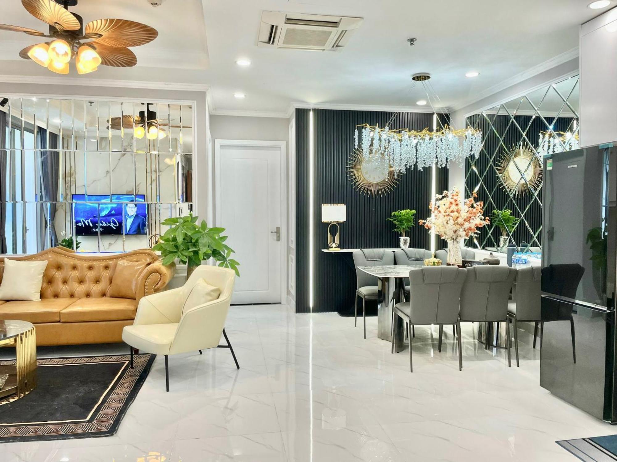 Kabi Homes - Luxury Apartment In Vinhomes Times City Ханой Экстерьер фото